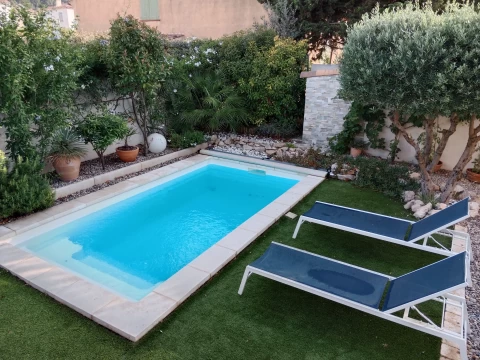 Piscine sans permis de construire Lac de Carces