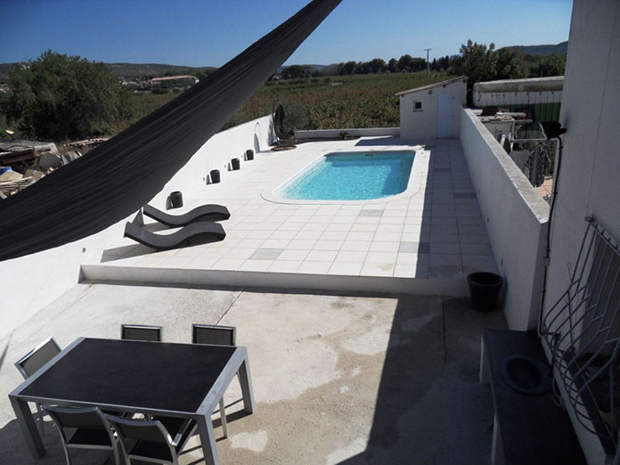 Am&eacute;nagement pour piscine coque