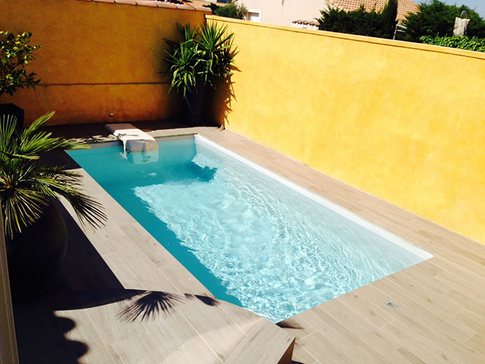 Petite piscine polyester de 5m