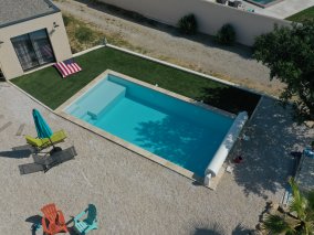 piscine avec escalier plage  - Photo piscine à coque