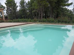 Photo debordement piscine coque  - Photo piscine en polyester