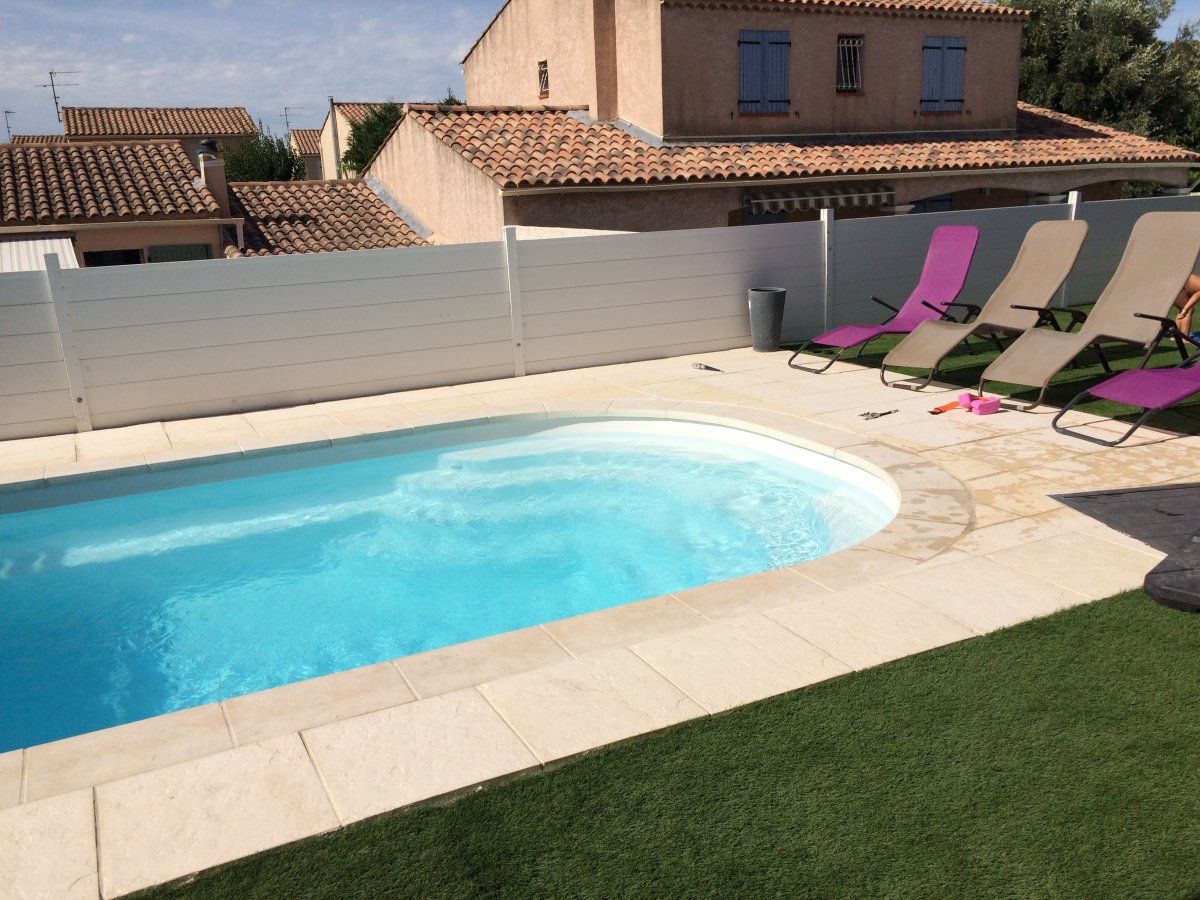 piscine annecy blanche