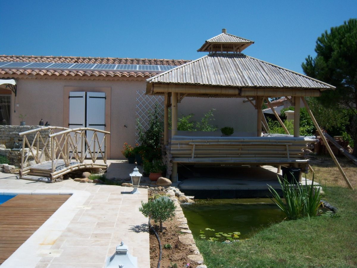 Aménagement de piscine polyester - Photo piscine à coque