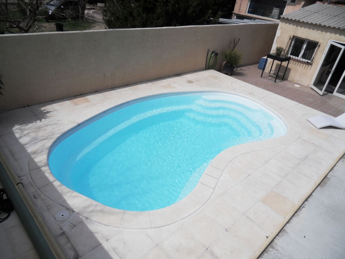 Piscine polyester, 