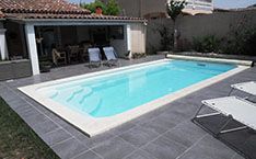 Estari Joli aménagement de piscine